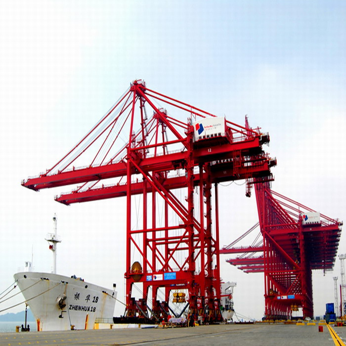 環氧防(fang)鏽漆-海(hai)港碼頭(tou)