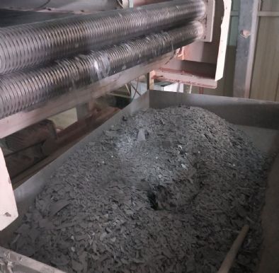 環氧粉(fen)末 色粉 黑(hei)色絕緣粉(fen)末 熱固性(xing)粉末塗料(liao) 抗靜電耐(nai)高溫粉末(mo)