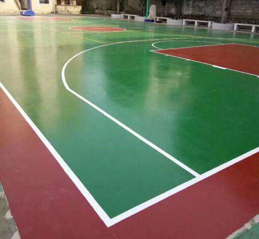 籃(lan)球場(chang)