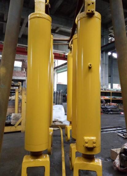 山東油(you)缸生産廠家電話(huà)