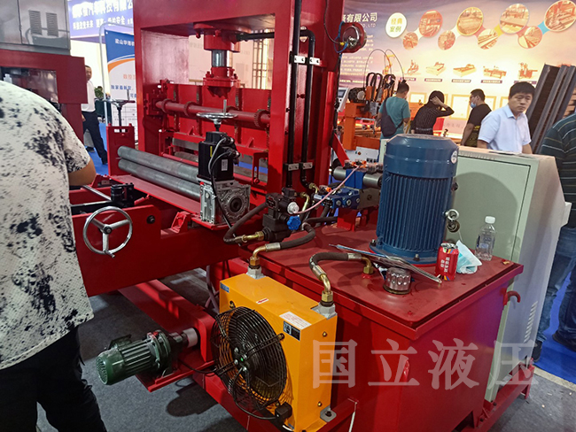 柴油機應(yīng)急液壓系統