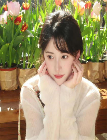 收视第一：《酷爸俏妈》艺术价值惊艳四座的：专业角度评价与艺术成就分析